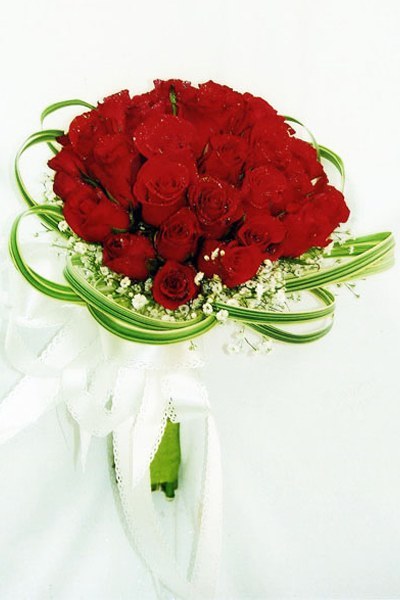 Hoa cầm tay hồng đám cưới Màu Đỏ
